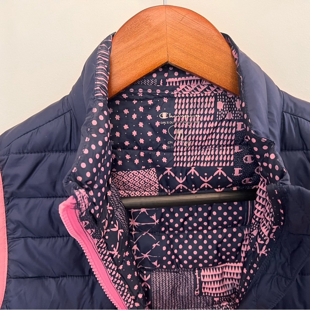Champion Vest.